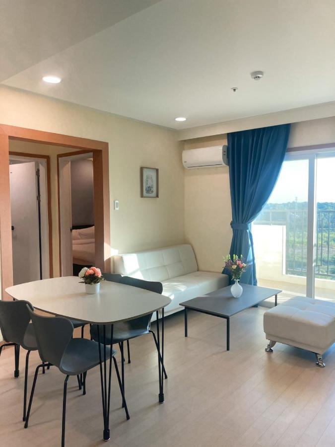 On Hotel Friendship 安吉利斯 外观 照片